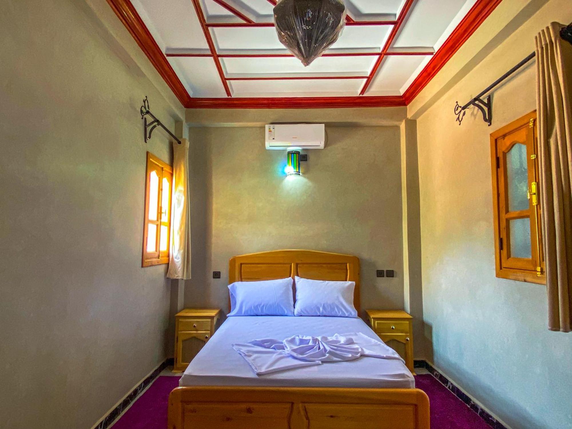 Riad Restaurant Marzouk Aït Baha Exteriör bild